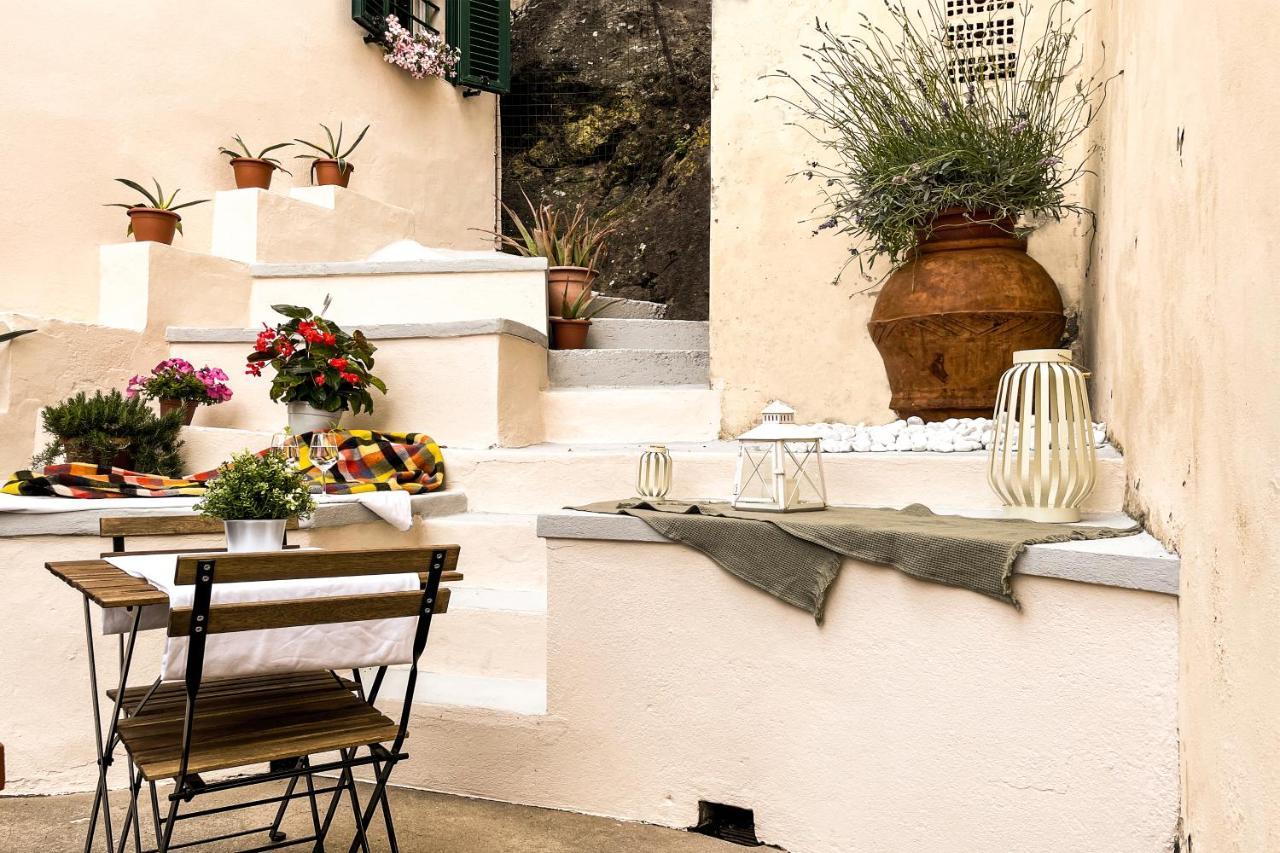 Willa Casa Storica Con Terrazzo Castellina Marittima Zewnętrze zdjęcie